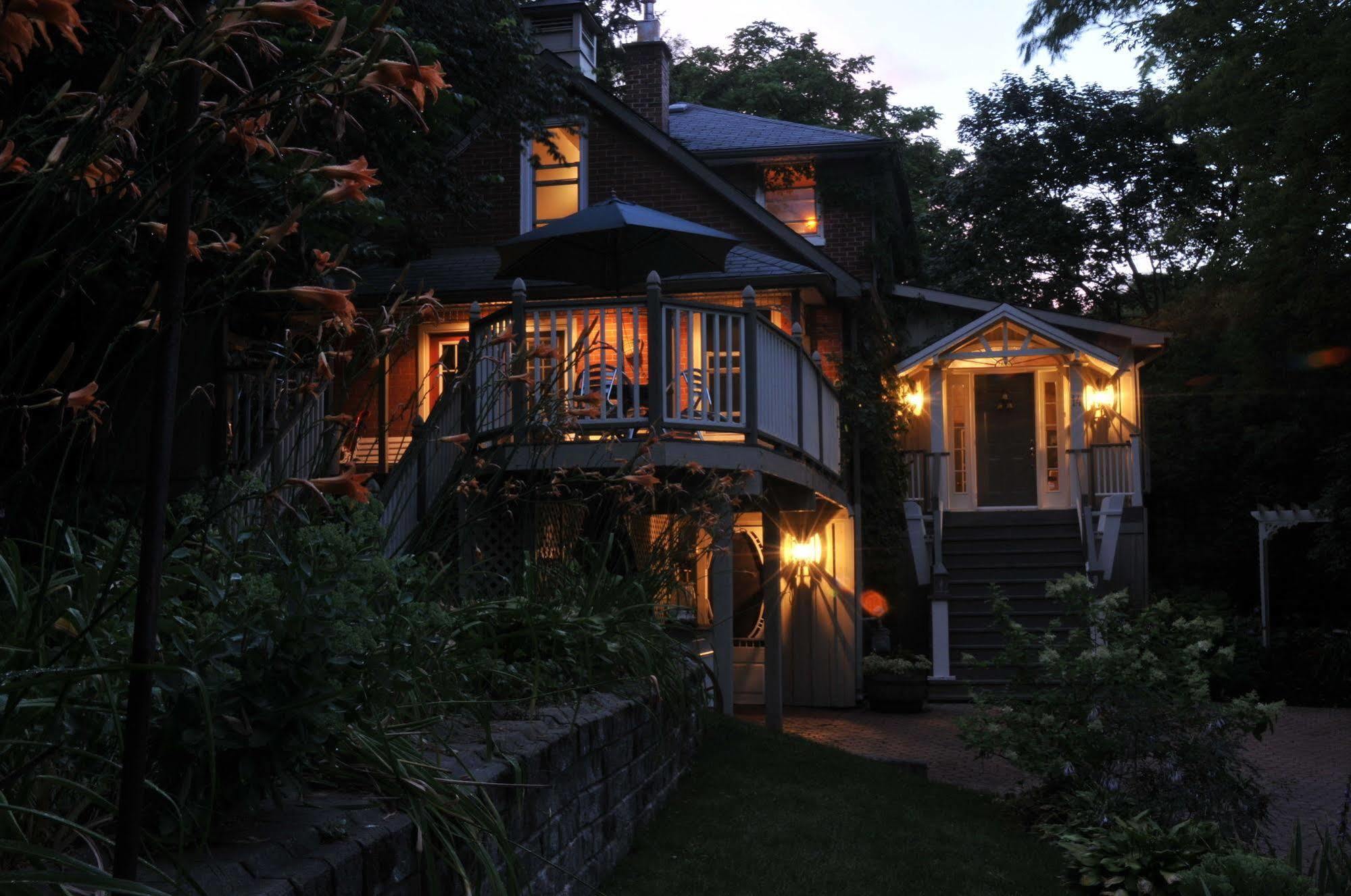 Plantation House Bed & Breakfast Port Hope Esterno foto